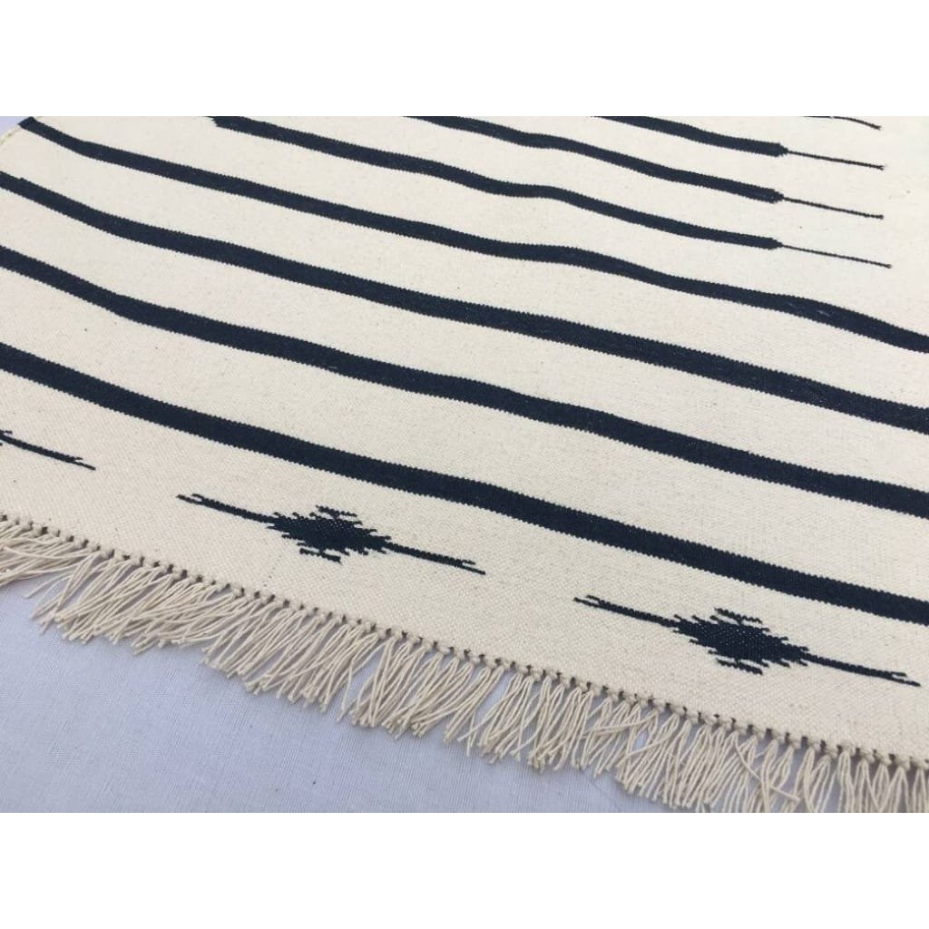 2' X 3.5' ft Small Size Stripes modern Black and White Cotton Hand