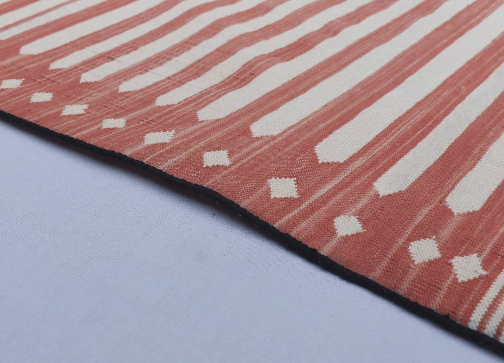 Red and White Modern Striped Cotton Flat weave Hand woven rug- Reversible Kilim Rug - Image 8